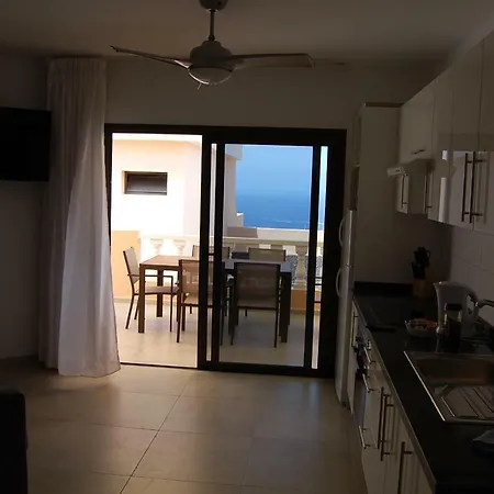 Paradise Court 57 Wifi Pool Apartman *