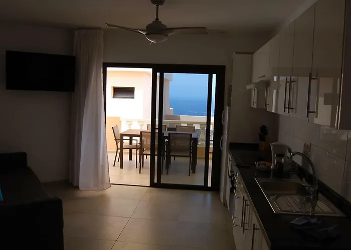 Paradise Court 57 Wifi Pool Apartman *